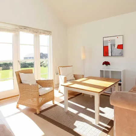 Nine-bedroom Holiday In Rynkeby Nysted